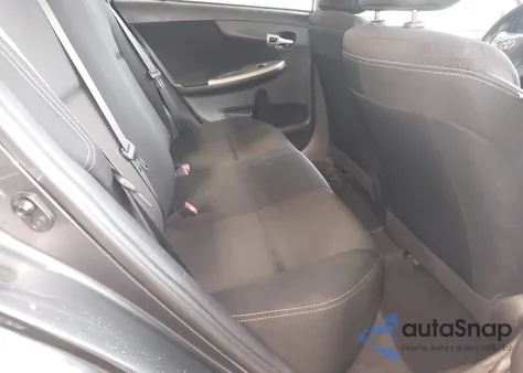 2013 Toyota Corolla S z USA, uszkodzony, nr VIN 5YFBU4EEXDP189986